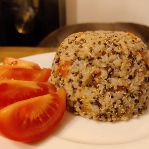 Pixelfed Photo: Quinoa, Buckwheat and Bell Peppers