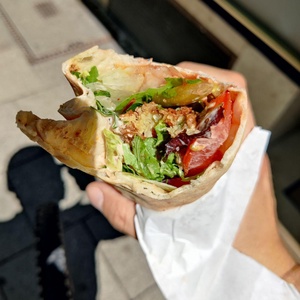 Pixelfed Photo: 😻